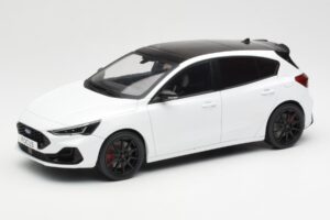 Ford Focus ST Mk4 Frozen Blanc MCG 1:18 MCG18453 Métal