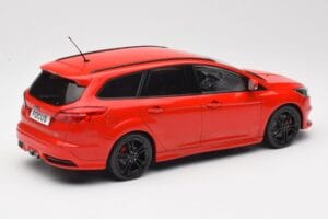 Ford Focus ST Turnier Mk3 Race Red MCG 1:18 MCG18466 Métal — image 2 sur 6