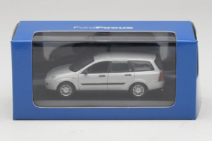 Ford Focus Mk1 Turnier Argent Minichamps 1:43 FOCUS004 Métal — image 5 sur 5