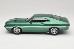 Ford Gran Torino Sport Green Metallic IXO 1:18 18CMC264 Métal — image 3 sur 6