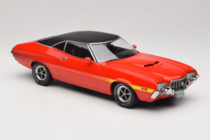 Ford Gran Torino Sport Rouge IXO 1:18 18CMC263 Métal — image 4 sur 6