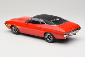 Ford Gran Torino Sport Rouge IXO 1:18 18CMC263 Métal — image 5 sur 6