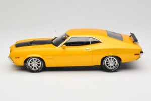 Ford Gran Torino Sport Jaune IXO 1:18 18CMC186 Métal — image 3 sur 6