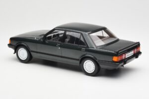 Ford Granada Mk2 2.8 Injection Vert Foncé MCG 1:18 MCG18263 Métal — image 5 sur 6