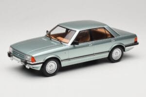 Ford Granada Mk2 2.8 Ghia Light Green Metallic MCG 1:18 MCG18535 Métal