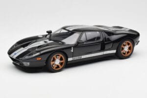 Ford GT Noir Avec Bandes Blanches AUTOart 1:18 73023 Métal