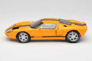 Ford GT Orange Beanstalk Group 1:18 686500597 Métal — image 4 sur 8