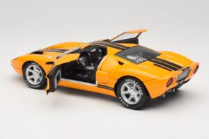 Ford GT Orange Beanstalk Group 1:18 686500597 Métal — image 5 sur 8