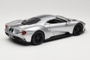 Ford GT Argent Maisto 1:18 31384 Métal — image 3 sur 8