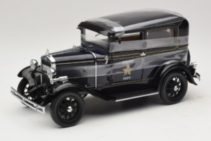 Ford Model A Tudor Police Car Motor City 1:18 43008 Métal