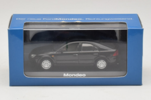Ford Mondeo Mk3 Noir Minichamps 1:43 MONDEO004 Métal — image 4 sur 4