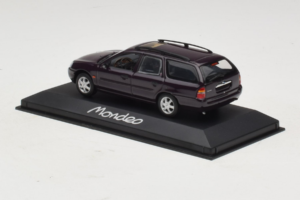 Ford Mondeo Mk1 Turnier Dark Blue Metallic Minichamps 1:43 43306312 Métal — image 3 sur 4
