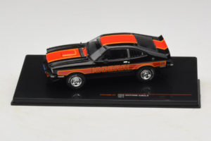 Ford Mustang Cobra II Noir IXO 1:43 CLC599N Métal