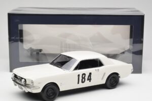 Ford Mustang Hardtop #184 B. Neyret / J. Terramorsi Rally Monte Carlo 1965 Norev 1:18 182801 Métal — image 6 sur 6