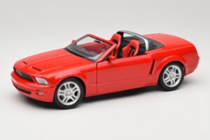 Ford Mustang S197 GT Cabriolet Rouge Beanstalk Group 1:18 FOR10016R Métal