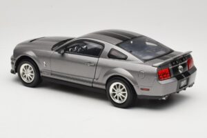 Ford Mustang S197 Shelby GT500 40th Anniversary Gris Shelby Collectibles 1:18 DC075005 Métal — image 7 sur 8