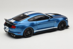 Ford Mustang Shelby GT500 S550 Atlas Blue Metallic IXO 1:18 18RDC244-FO Métal — image 3 sur 8