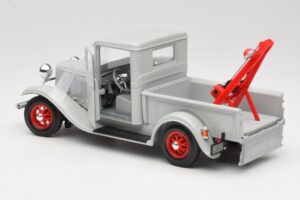 Ford Pick-Up Wrecker Gris Road Signature 1:18 92257 Métal — image 5 sur 8