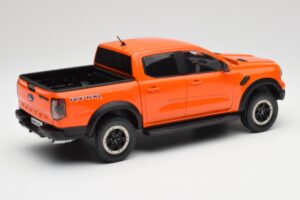Ford Ranger Raptor Orange MCG 1:18 MCG18456 Métal — image 3 sur 6