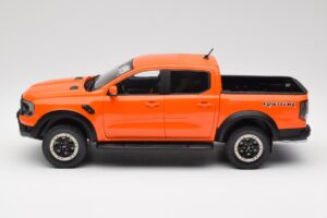 Ford Ranger Raptor Orange MCG 1:18 MCG18456 Métal — image 5 sur 6
