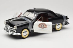 Ford Sedan Washington State Police Solido 1:18 8158 Métal — image 2 sur 8