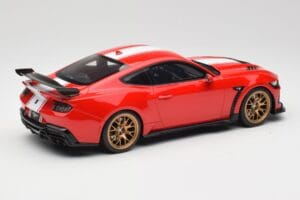 Ford Shelby Mustang Super Snake Rouge GT Spirit 1:18 GT531 Résine — image 2 sur 6