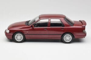Ford Sierra RS Cosworth 4x4 Rouge MCG 1:18 MCG18354 Métal — image 3 sur 6