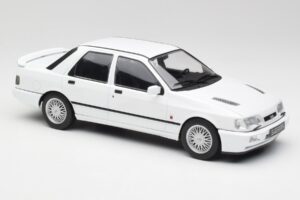 Ford Sierra RS Cosworth 4x4 Blanc MCG 1:18 MCG18353 Métal — image 4 sur 6