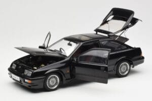 Ford Sierra RS Cosworth Noir AUTOart 1:18 72861 Métal — image 2 sur 8