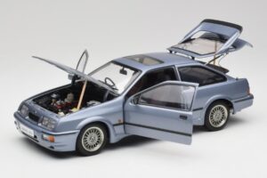 Ford Sierra RS Cosworth Moonstone Bleu AUTOart 1:18 72863 Métal — image 2 sur 8