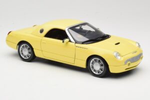 Ford Thunderbird Show Car Jaune Maisto 1:18 50336 Métal — image 6 sur 8