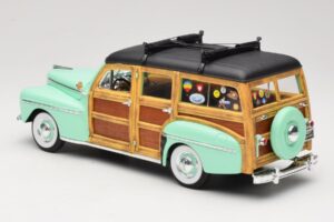Ford Woody Panel Wagon Vert Menthe Road Signature 1:18 20028 Métal — image 7 sur 8
