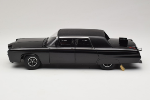 Chrysler Imperial Black Beauty Green Hornet TV Series AUTOart 1:18 71546 Métal — image 4 sur 8