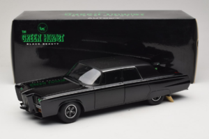 Chrysler Imperial Black Beauty Green Hornet TV Series AUTOart 1:18 71546 Métal — image 8 sur 8
