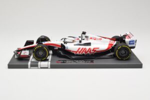 Haas VF-22 #20 K. Magnussen British GP 2022 Minichamps 1:18 117221020 Métal