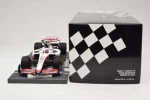 Haas VF-22 #20 K. Magnussen British GP 2022 Minichamps 1:18 117221020 Métal — image 6 sur 6