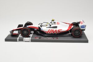 Haas VF-22 #47 M. Schumacher Bahrain GP 2022 Minichamps 1:18 117220147 Métal