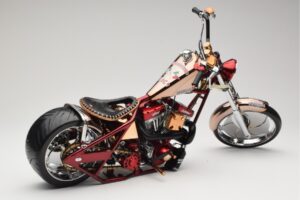 Harley-Davidson West Coast Choppers Diablo Soft Tail Or Rouge Minichamps 1:5 JJ04-05-03 Métal — image 2 sur 6