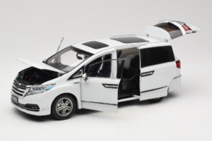 Honda Elysion Blanc OEM 1:18 430056 Métal — image 2 sur 8