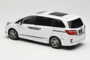 Honda Elysion Blanc OEM 1:18 430056 Métal — image 7 sur 8