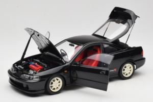 Honda Integra Type R DC2 Pre-Facelift Flamenco Black Pearl MotorHelix 1:18 M85203 Métal — image 2 sur 8