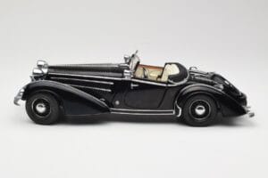 Horch 855 Roadster Noir Sun Star 1:18 2401 Métal — image 4 sur 8