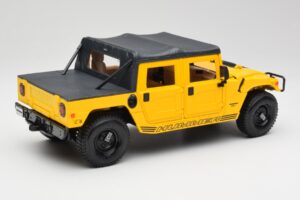 Hummer H1 Soft Top Jaune Maisto 1:18 56041 Métal — image 3 sur 8