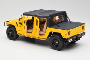 Hummer H1 Soft Top Jaune Maisto 1:18 56041 Métal — image 5 sur 8