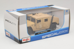 AM General Humvee Military Maisto 1:27 31974 Métal — image 2 sur 3