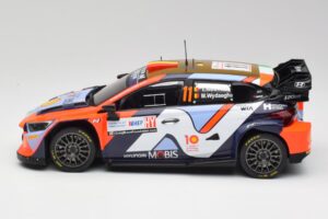 Hyundai i20 N Rally1 #11 T. Neuville / M. Wydaeghe Rally Croatia 2024 IXO 1:18 18RMC203 Métal — image 3 sur 6