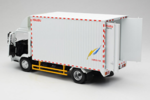 Isuzu Gulf Truck OEM 1:18 ISUZU001 Métal — image 7 sur 8