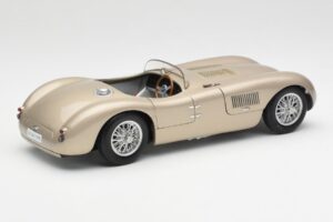 Jaguar C-Type Bronze AUTOart 1:18 73502 Métal — image 3 sur 8
