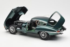 Jaguar E-Type 3.8 Series 1 Vert Foncé Kyosho 1:18 08954DG Métal — image 5 sur 8