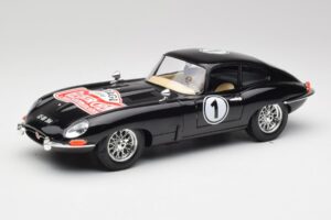 Jaguar E-Type Series 1 #1 British Racing Green Bburago 1:18 3018-M3 Métal